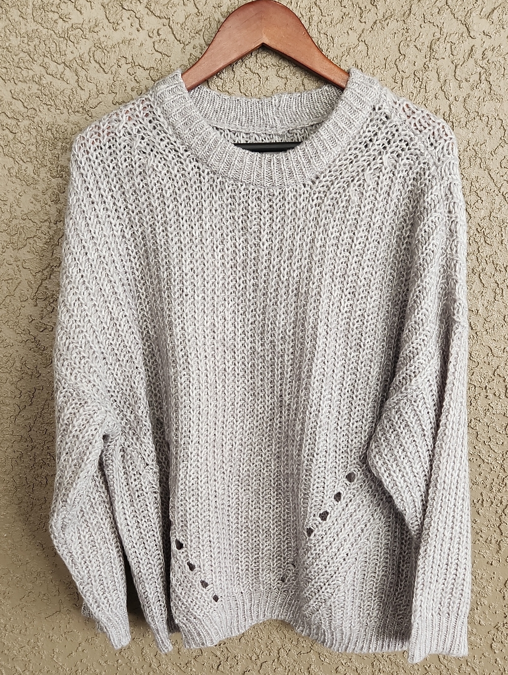 American Eagle Knit Sweater Classic Cozy Crewneck